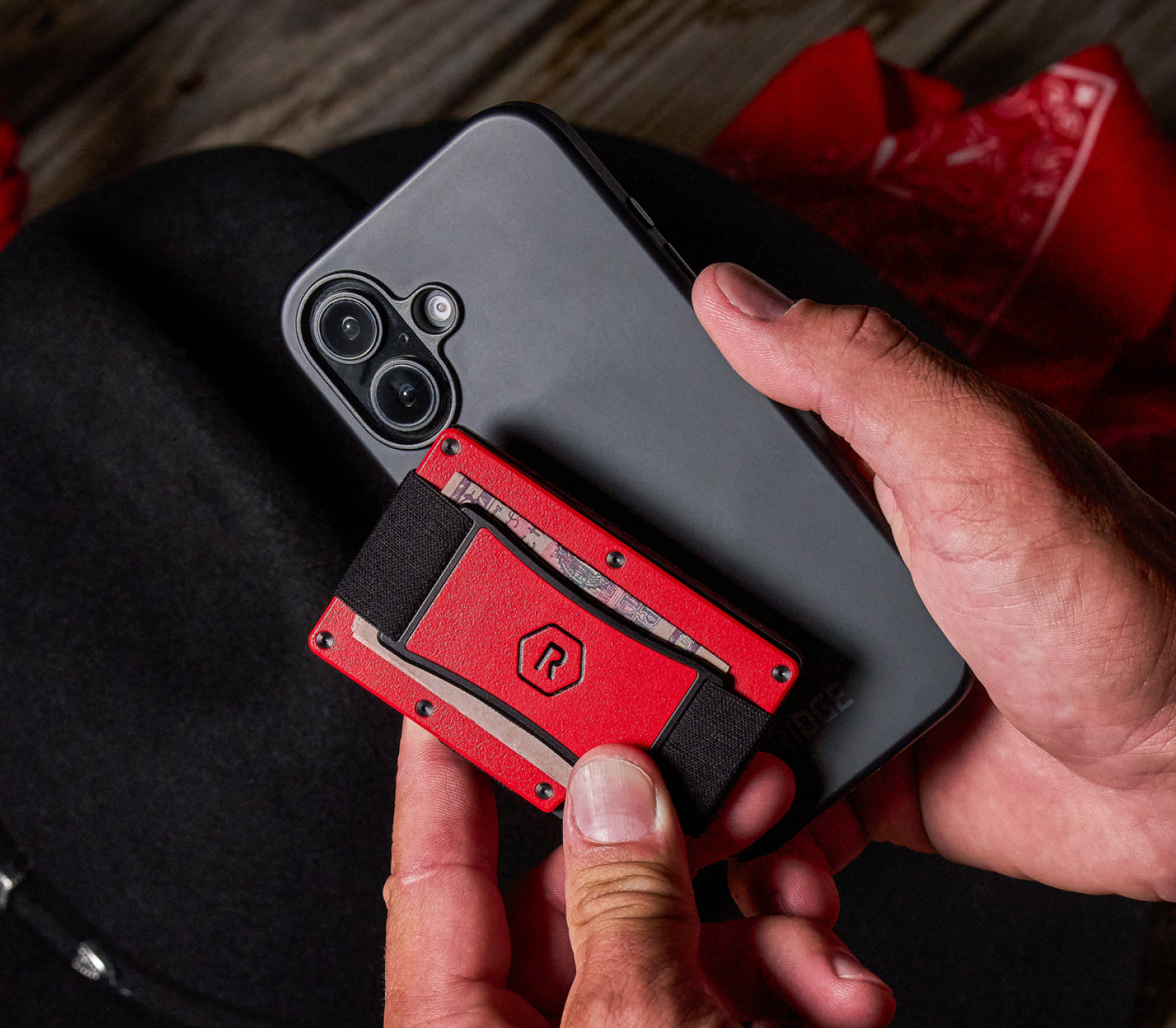 Ridge Wallet for MagSafe - Rodeo Red